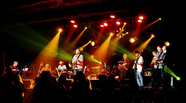 CRAIG BYRNE and the 10-piece band