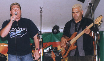 Murrumbidgee Country Club Band (Roger Ansell, Geoff Simpson