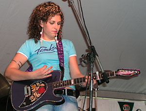 BRIANA LEE
