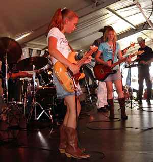 EMMA & SARAH ROBERTS